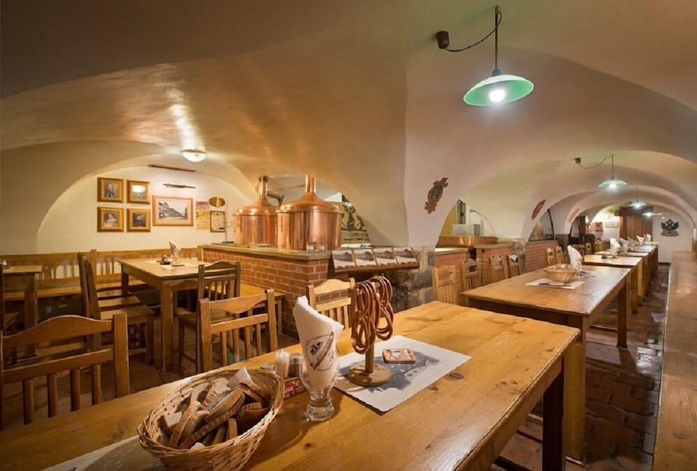 U Medvidku-Brewery Hotel Prague Luaran gambar