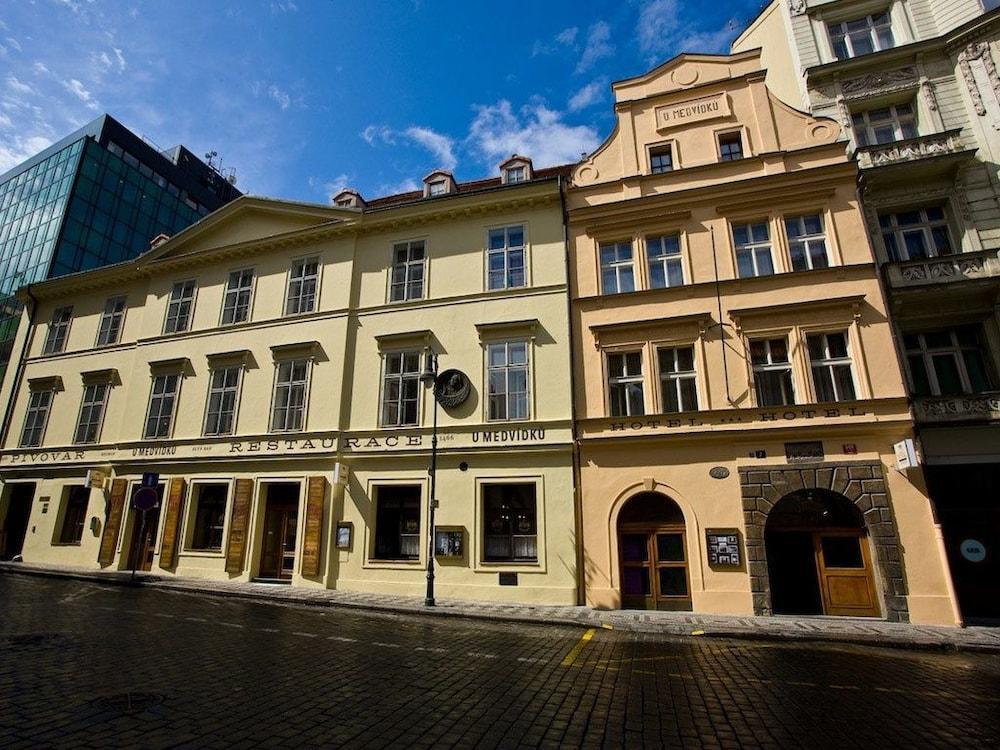 U Medvidku-Brewery Hotel Prague Luaran gambar